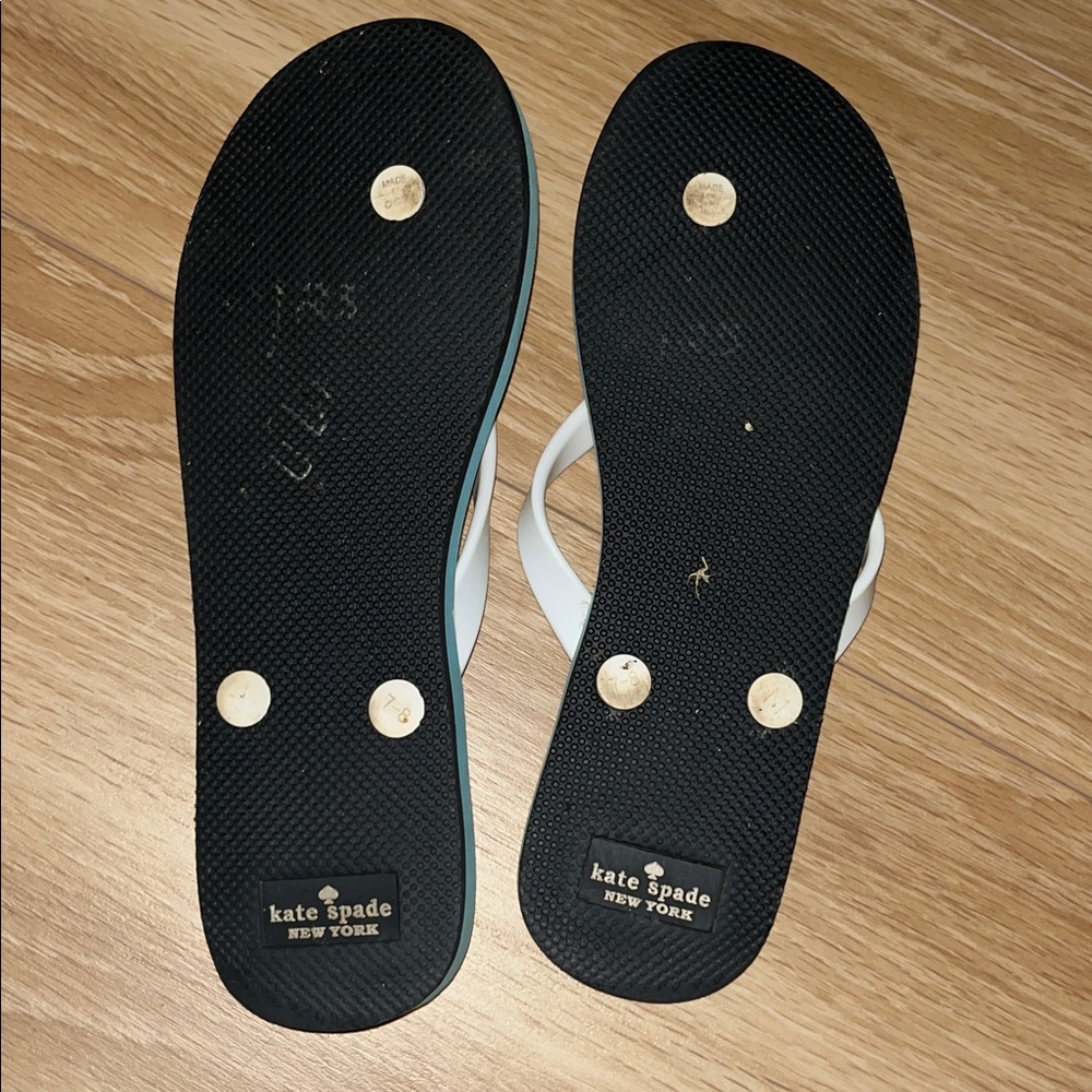 kate spade White Flip Flops with Flamingo Graphic - Picture 3 of 5